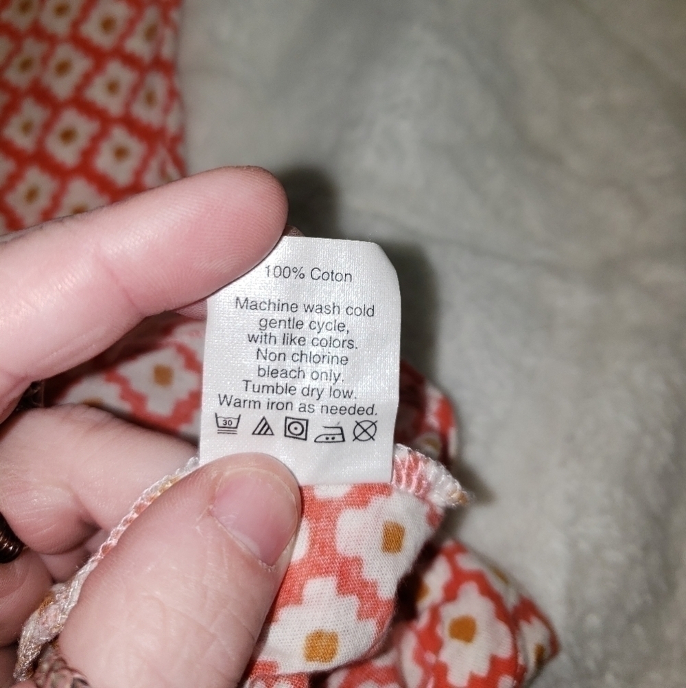 🧡J.CREW Geometric Pattern Blouse - Picture 3 of 4